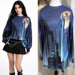 DOLLS KILL x DC Batman Symbol Gotham City Comic  Long Sleeve Shirt ~Small💛